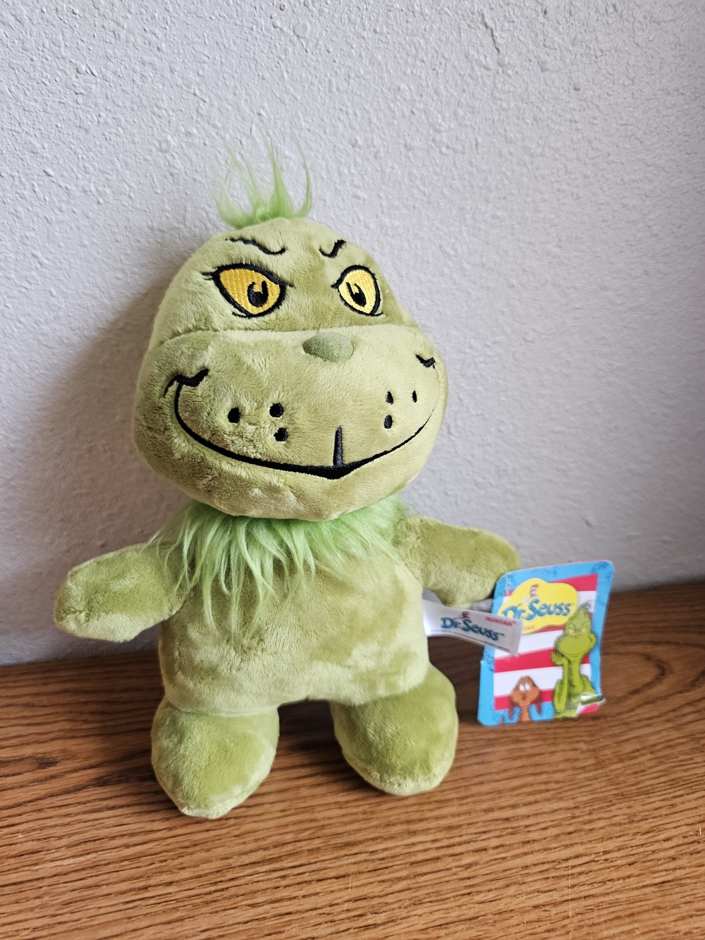 Dr. Seuss The Grinch Plush Toy Stole Christmas 9 Inch New